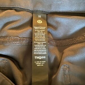 Lululemon Men’s Pants size 32